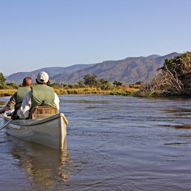 Kanu im Lower Zambezi NP