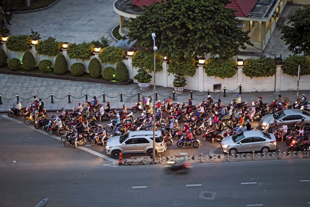 Mopeds dominieren das Straßenbild landauf und landab