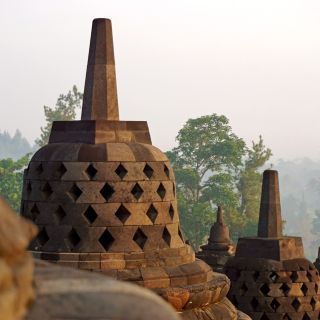 Mystische Stimmung am Borobudur