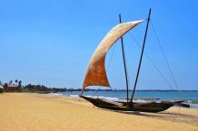 Westküste oberhalb Negombo Fischerboot