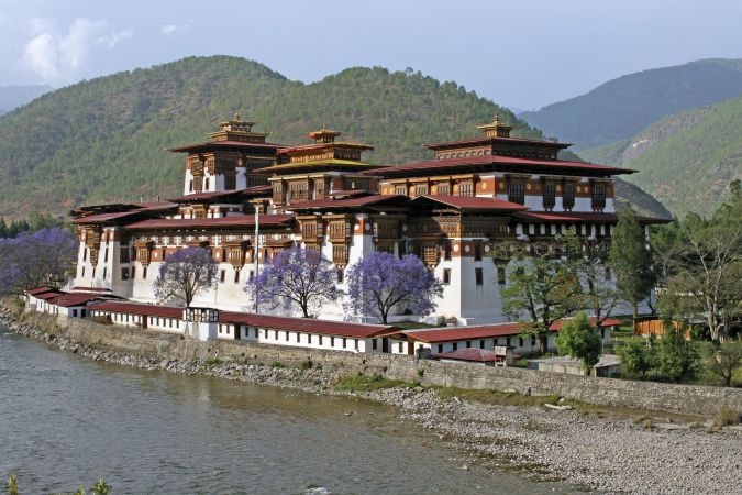 Dzong in Punakha © Diamir