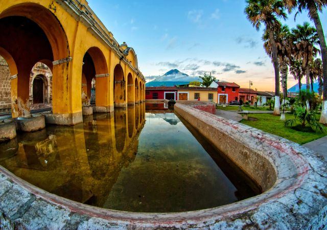 Malerische Altstadt von Antigua (UNESCO)