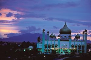 Moschee in Kuching, Hauptstadt des malaysischen Bundesstaates Sarawak