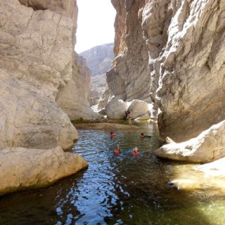 Wadi Bani Flusstrekking