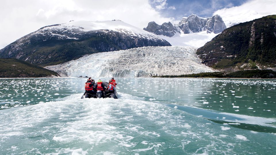 Zodiac-Ausflug zum Pia-Gletscher