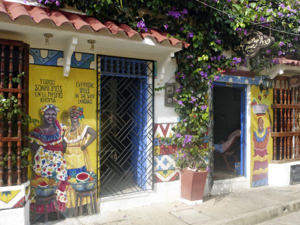 Bemalte Häuserfront, Cartagena © Diamir
