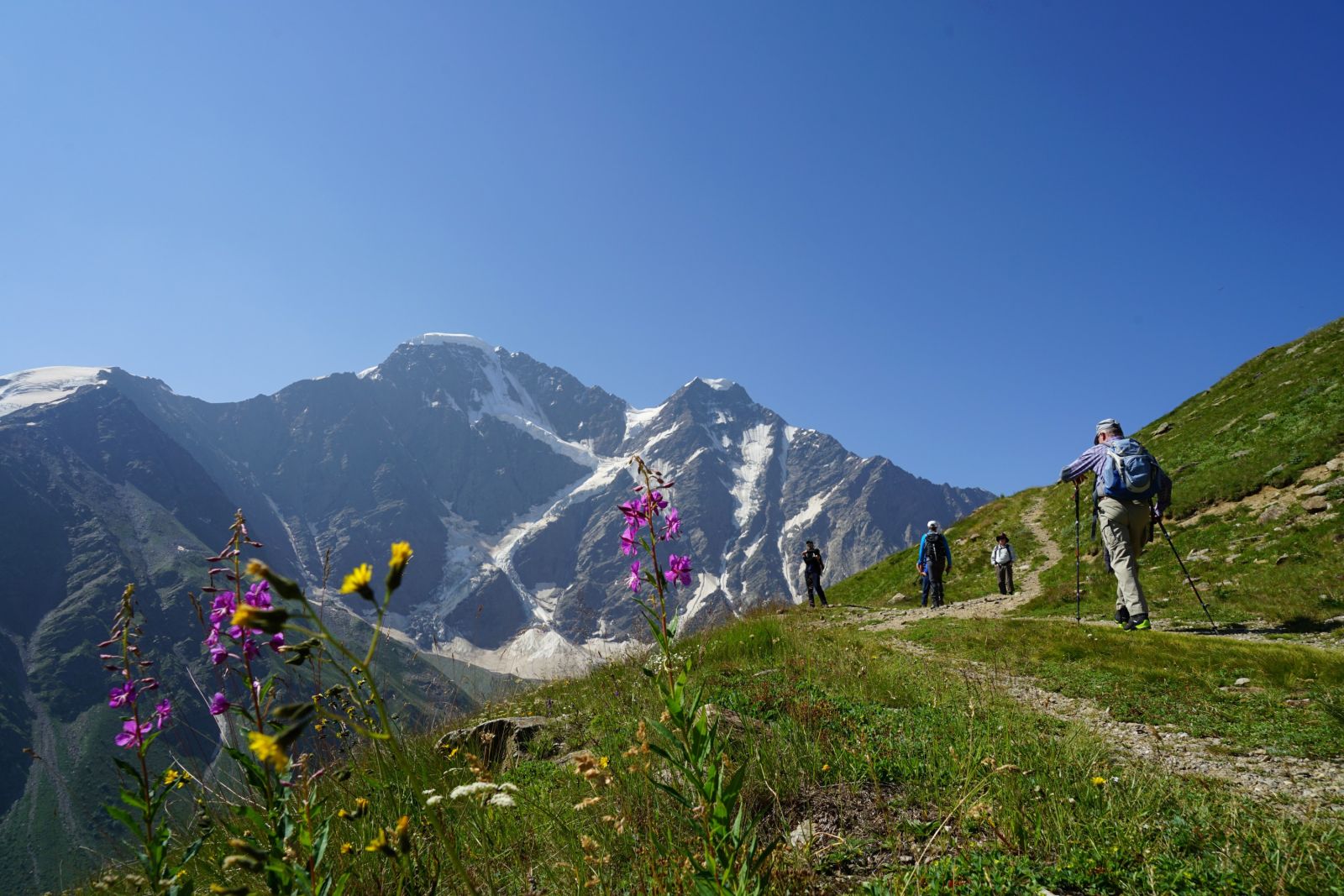 Bergwelt im Kaukasus