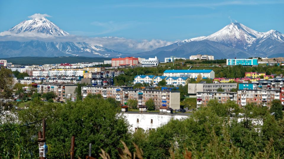 Blick über Petropawlowsk-Kamtschatski