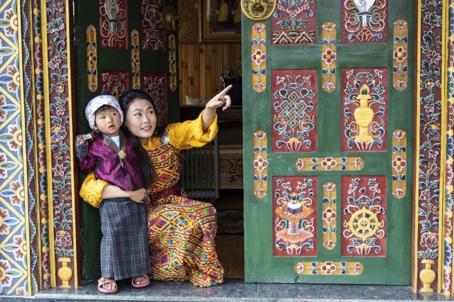 Mutter und Kind in Thimphu