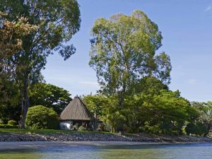 Die Speke Bay Lodge liegt direkt am Ufer des Victoriasees