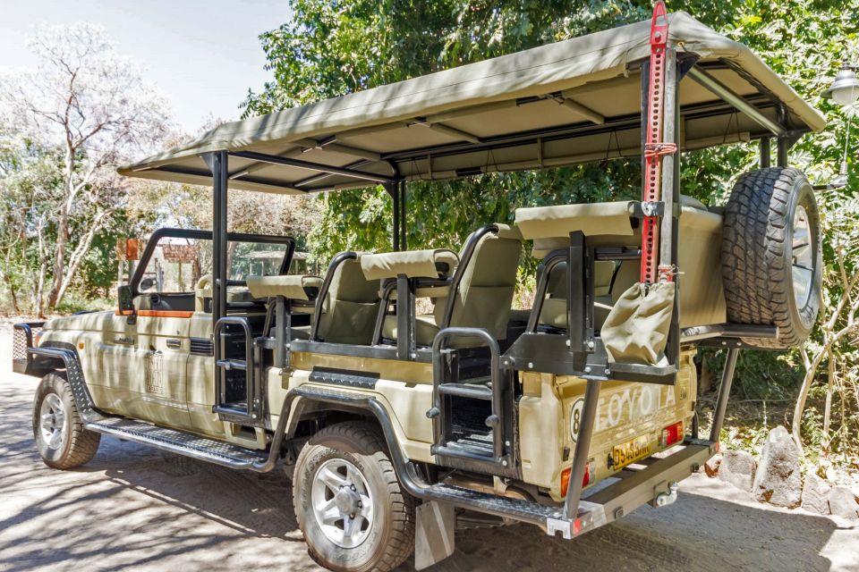 Neues Safarifahrzeug, Savuti Safari Lodge
