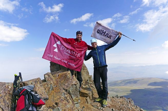Gipfel erreicht – Aragats-Nord