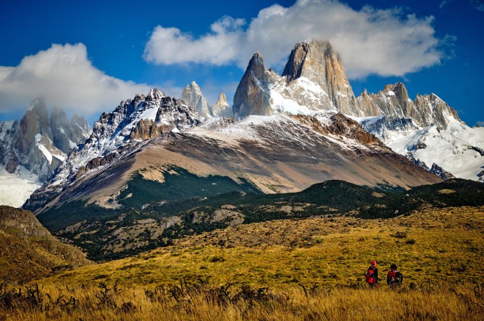 Das beeinruckende Bergmassiv im Nationalpark Los Glaciares mit dem markanten Fitz Roy