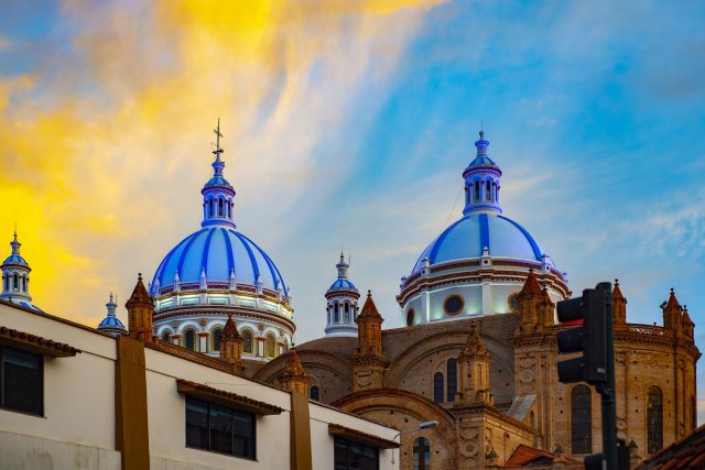 Stimmungsvolles Szenario über der Kathedrale von Cuenca