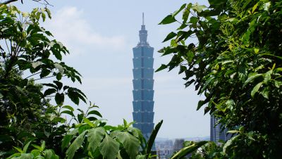 Das Taipei 101, der einst höchste Wolkenkratzer der Welt (bis 2007), der optisch an Bambus erinnern soll.