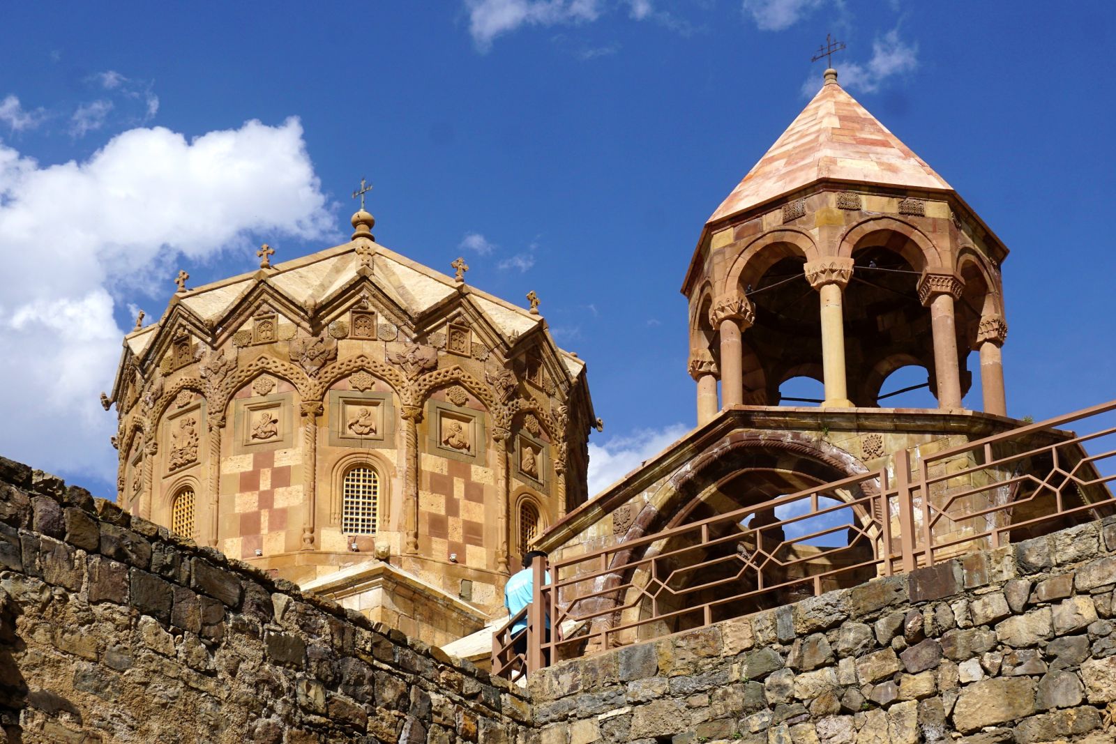 Auf iranischem Boden das armenische Kloster St. Stephanos