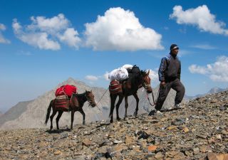 Trekking in Aksu-Sabakh