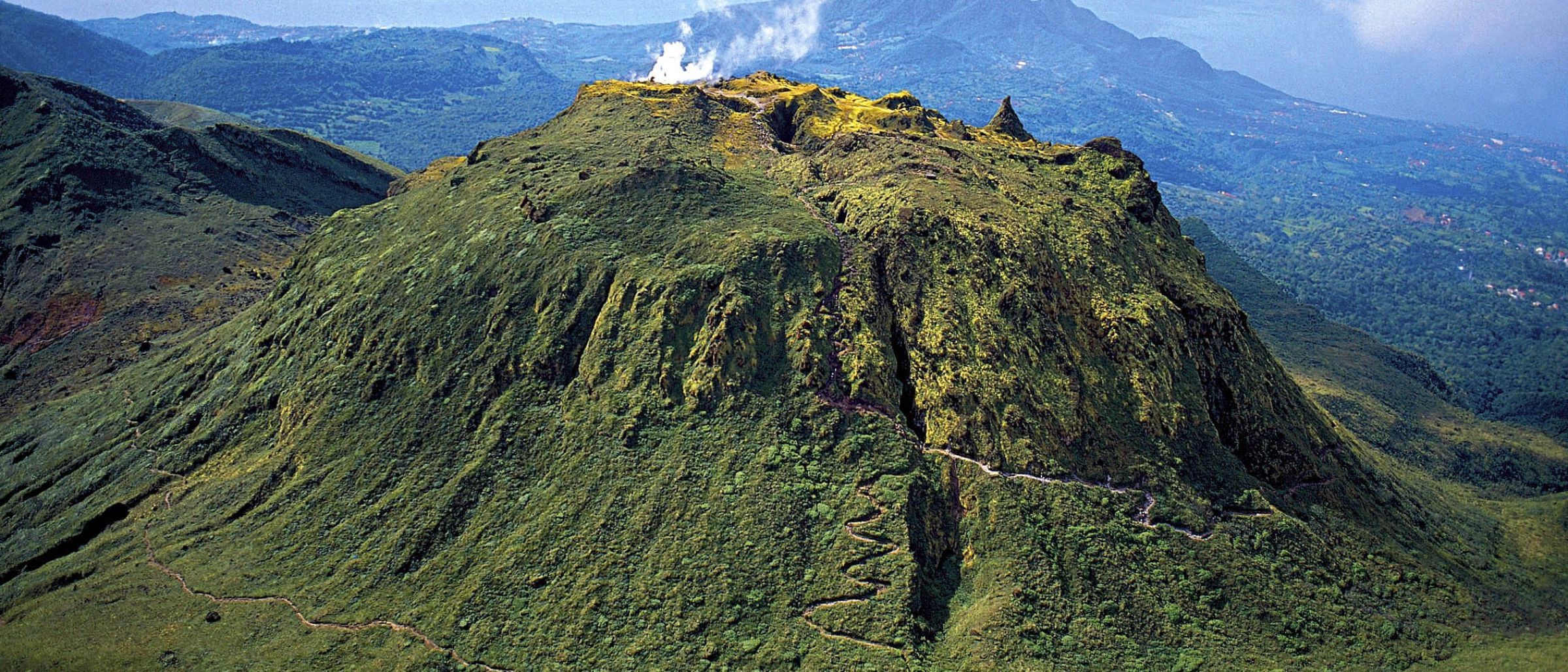 Der Vulkan Soufrière, aus der Vogelperspektive