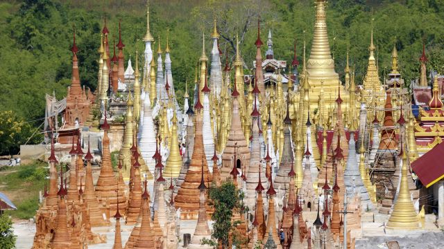 Shwe Indein Pagode am Inle-See