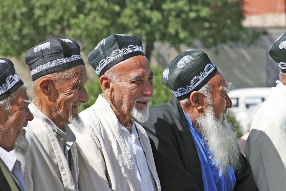 Gruppe alter Usbeken