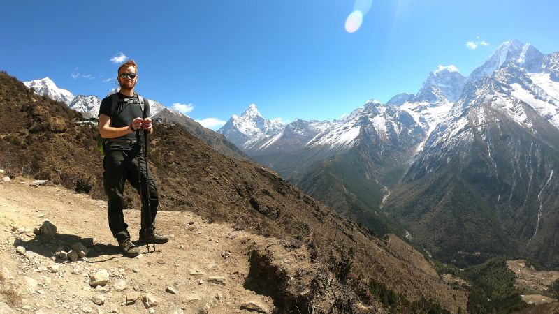Trekkinggenuss pur inmitten der weißen Gipfelwelt des Solu Khumbu