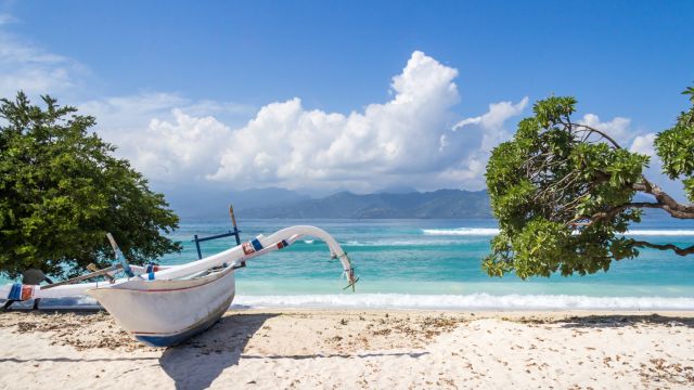 Strandkulisse auf den Gili Inseln zwischen Bali und Lombok