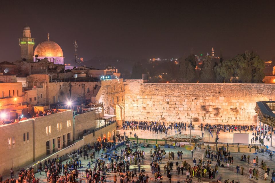 Klagemauer in Jerusalem bei Nacht