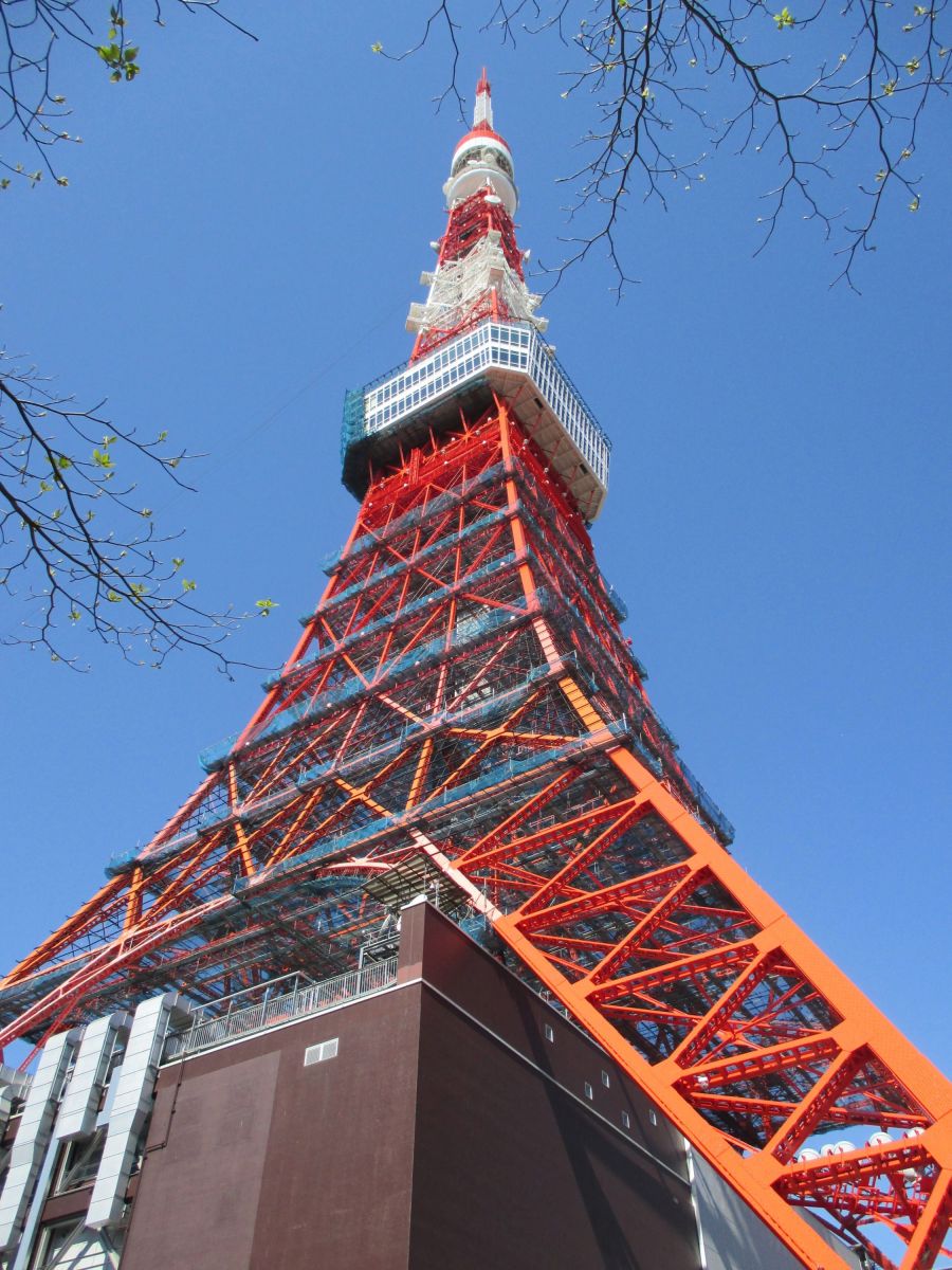 Der Tokio Tower wurde nach dem Vorbild des Eiffelturms erbaut.