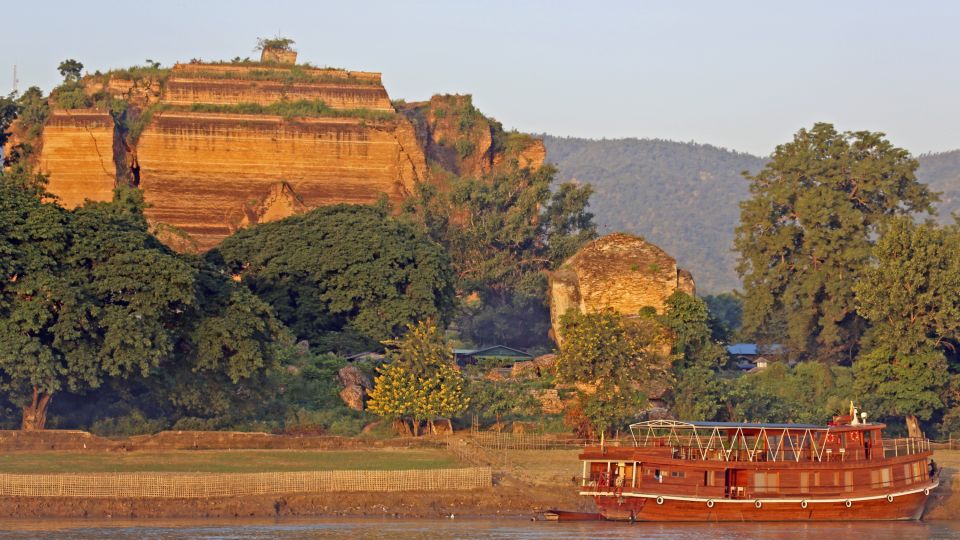 Mandalay vom Fluss aus gesehen