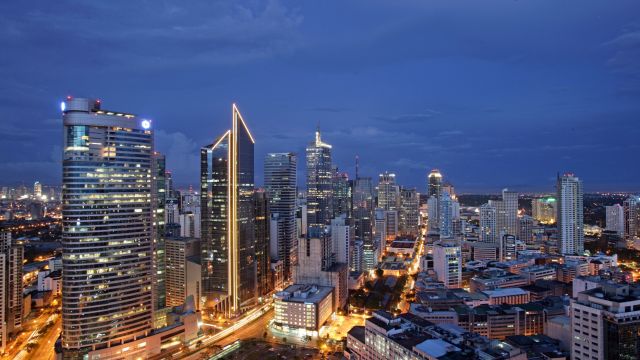 Manila bei Nacht