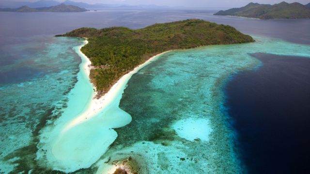 Ansicht auf eine idyllische Insel der Philippinen