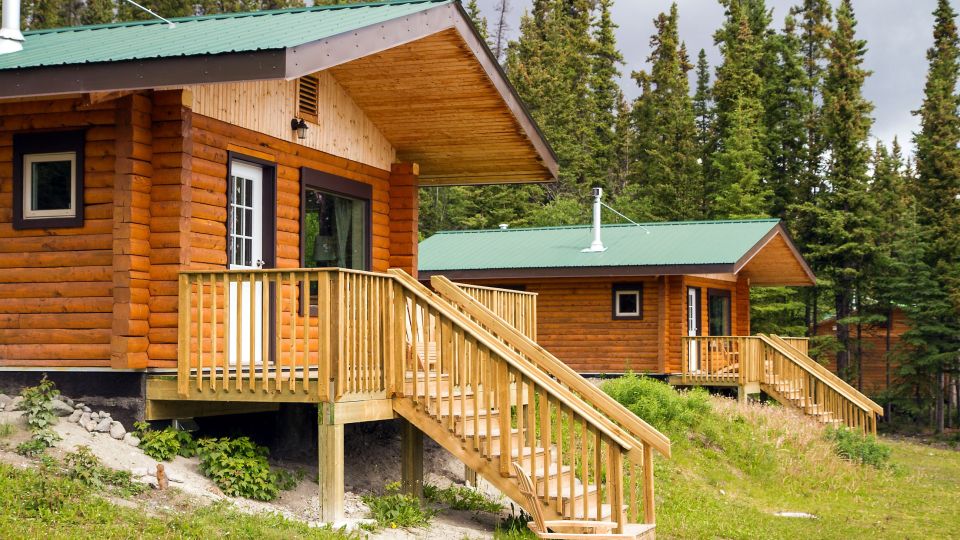 Cabins des Southern Lakes Resort, Tagish Lake