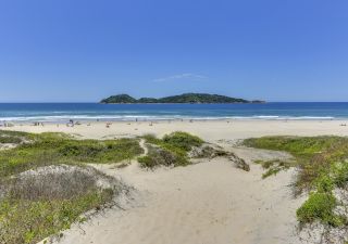 Strandzugang der Pousada Ilha Faceira in Florianopolis