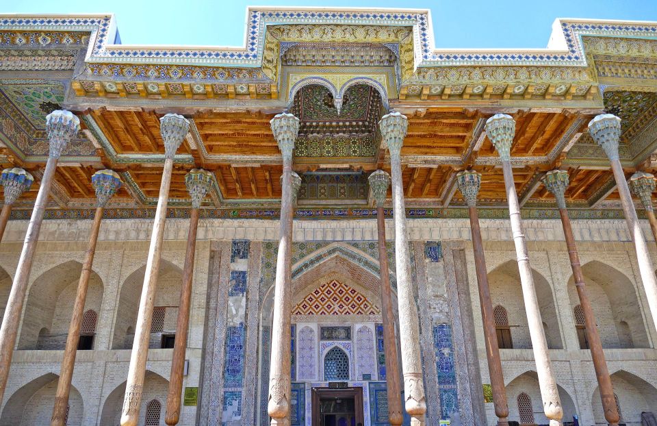 Buchara Bolo Hauz Moschee