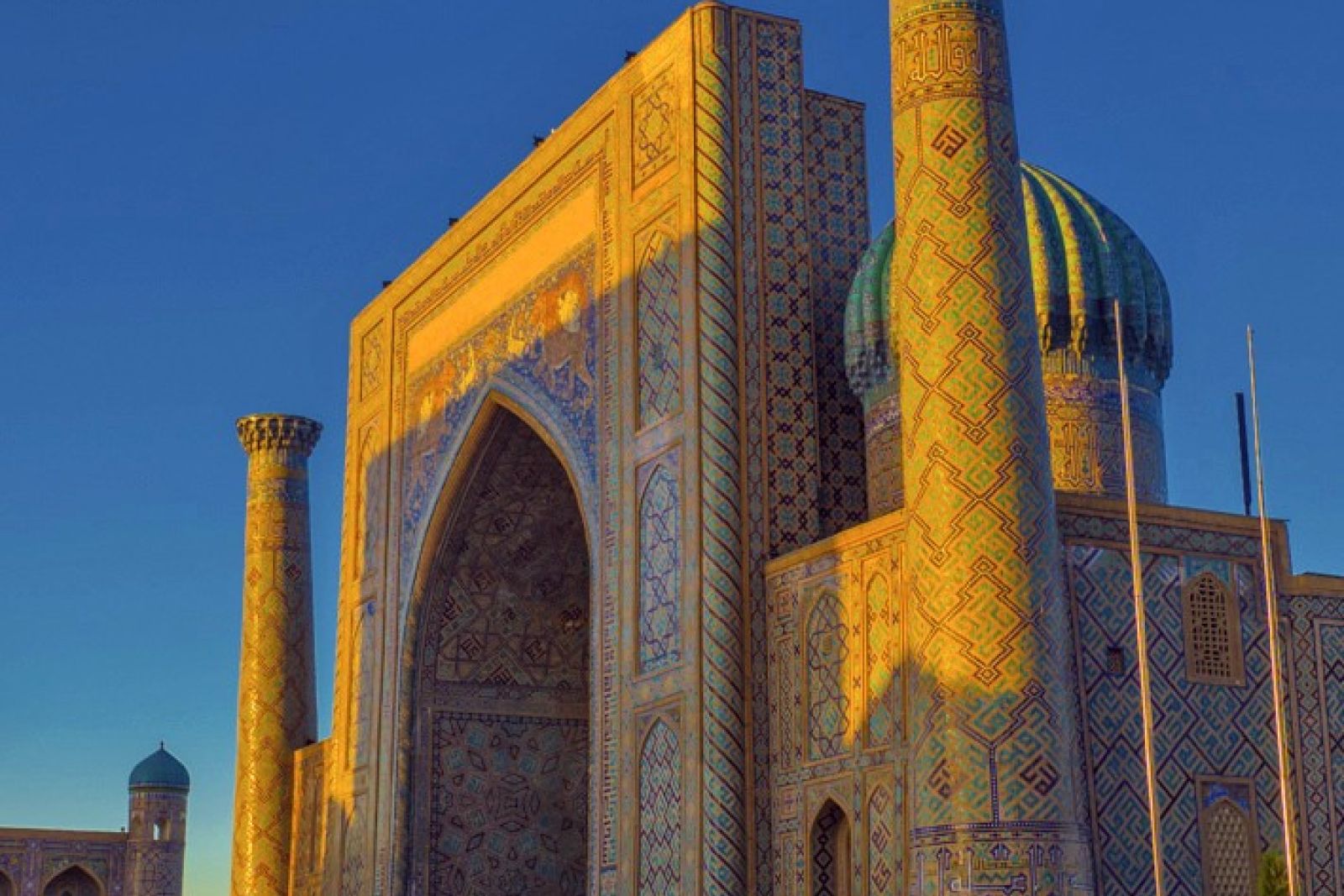 Sonnenuntergang um Sher-Dor Madrasah_Samarkand