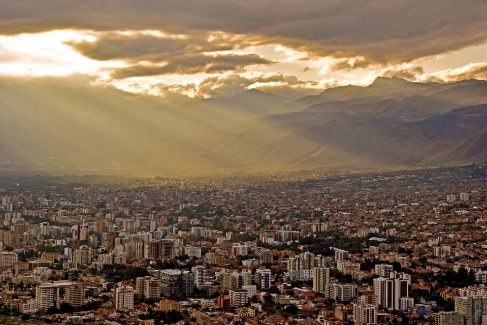 Blick auf die Großstadt Cochabamba