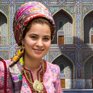 Begegnung am Registan in Samarkand