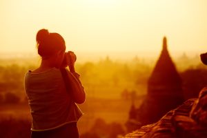 Tempel von Bagan im Abendlicht