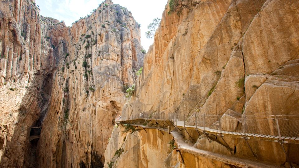 Der Caminito del Rey hängt in schwindelnder Höhe an einer Felswand