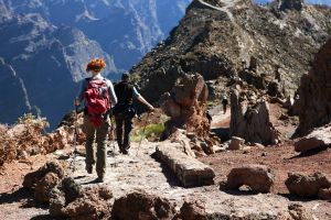 Wanderer kurz vor dem Mirador de los Andenes