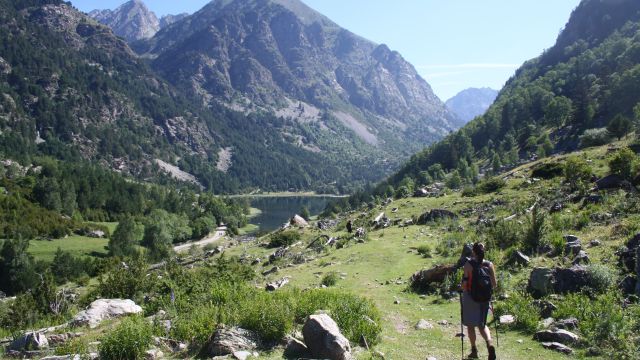 Wanderer im Aigüestortes-Nationalpark, Pyrenäen