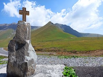 Christliches Kreuz, Georgien - Tuschetien