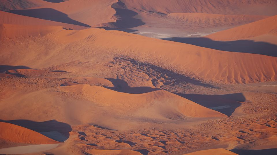 Über den Dünen der Namib