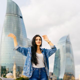 Junge Aserbaidschanerin