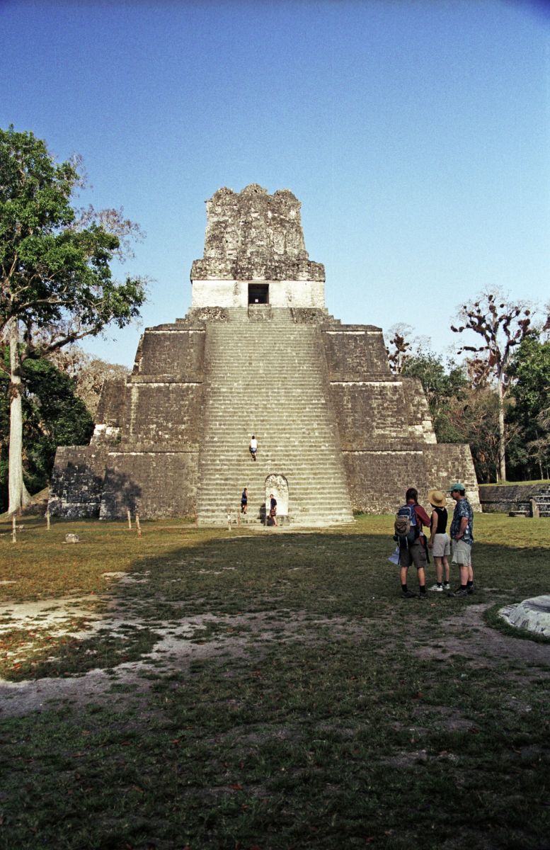 Maya-Erbe in Tikal