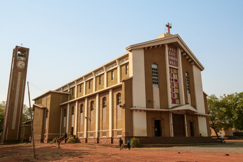 St.-Teresa-Kathedrale, Juba