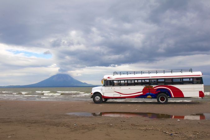 Am Nicaraguasee: Blick auf den Vulkan Concepcion auf der Insel Ometepe © Diamir
