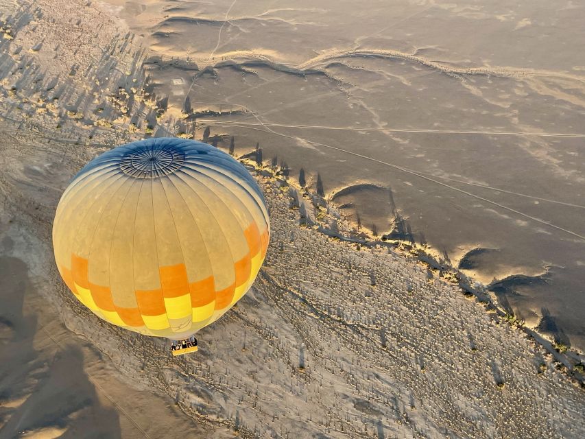 Ballonfahren über der Namib