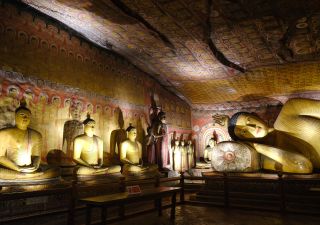 Buddhahöhlen von Dambulla
