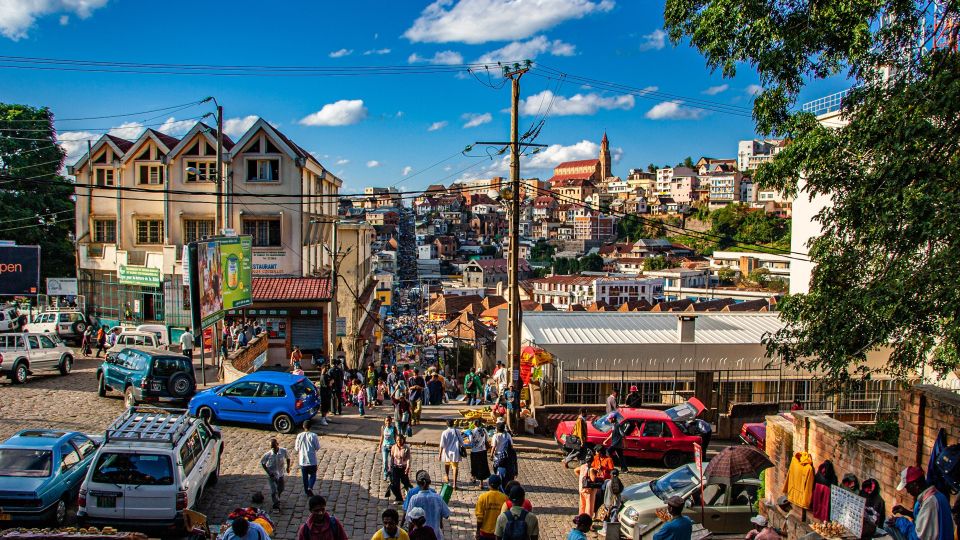 Das bunte Treiben von Antananarivo